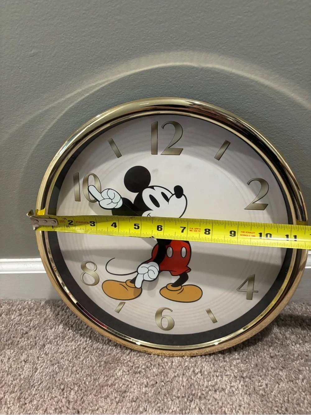 Disney Mickey Mouse Wall Clock Gold Tone Round Frame Disney Franchise Mk3096